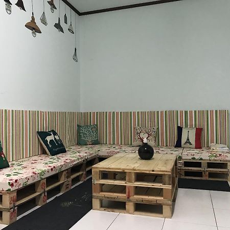 极宽厨房 - 台南公寓 外观 照片